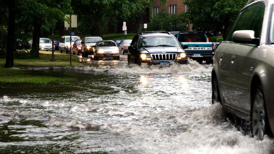 Quickly Flooded Aid: What To Do When Your Car Is Flooded?