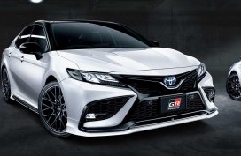Toyota Camry vs Honda Accord 2022 - Which one is suitable to you?