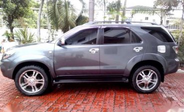 2008 TOYOTA Fortuner 4x2 G Dsl AT FOR SALE