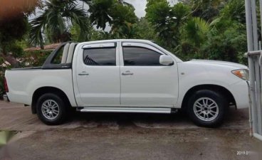 Like new Toyota Hilux For sale