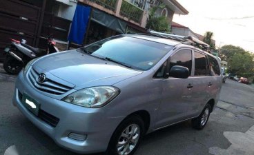 2010 Toyota INNOVA E for sale