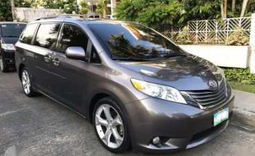 Toyota Sienna 2011 for sale