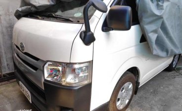 2016 Toyota Hiace 3.0 commuter manual FOR SALE