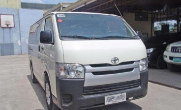 2015 Toyota Hiace Commuter 2.5 Mt for sale