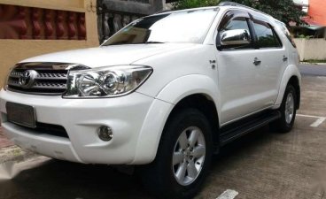 2010 TOYOTA Fortuner 4x2 G diesel mt 