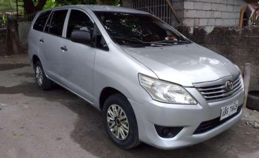 I selling my Toyota Innova j 2015 model