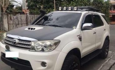 Toyota Fortuner 2010 V 4x4 Diesel A/T Lifted