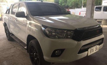 Toyota Hilux 2.8L G Model 2016 for sale