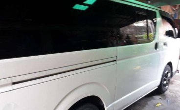 Toyota HiAce Commuter 2013 MT for sale