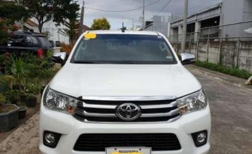 Selling Toyota Hilux 2016 G AT