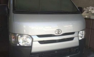 2016 TOYOTA Hiace commuter 3.0 FOR SALE