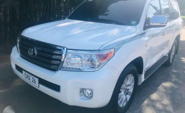 Toyota Landcruiser V8 local diesel 4x4 very fresh in and out 2011 