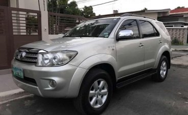 2009 Toyota Fortuner G AT GAS FOR SALE