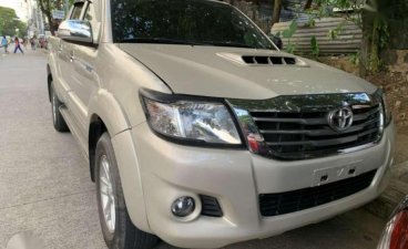 2014 Toyota Hilux 2.5G Gold Metallic FOR SALE