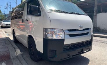 2017 Toyota Hiace commuter 3.0 FOR SALE