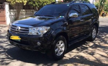 Toyota Fortuner 2009 G Gas Automatic FOR SALE