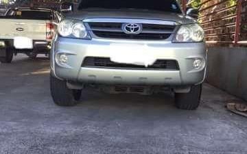 SELLING 2007 TOYOTA Fortuner diesel automatic