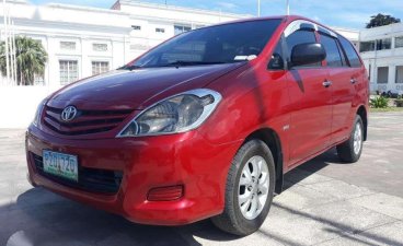 2011 Toyota Innova E (GAS-AT) RUSH