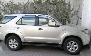 2009 Toyota Fortuner V Gas AT 4x2 VVTi 43Tkms Beige