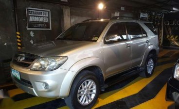 2007 Toyota Fortuner Powerful yet Economical Gas Engine