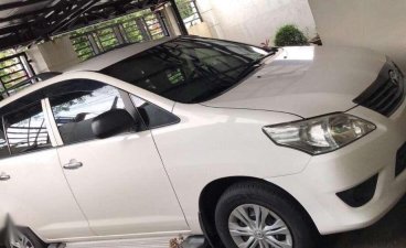 SELLING TOYOTA Innova J diesel 2014