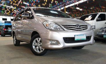 FRESH 2011 TOYOTA Innova 2.5 E Diesel MT 