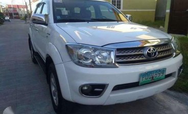 Toyota Fortuner G 2011 gasoline automatic