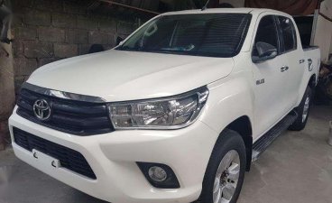 2016 Toyota Hilux 4x2 2.4G White MT DSL