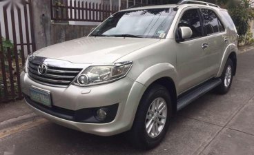 2012 TOYOTA Fortuner diesel automatic FOR SALE
