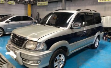 Toyota Revo vx200 20efi at gas eng 9seaters 2003