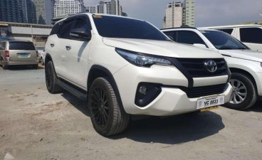 2016 Toyota Fortuner V diesel automatic 
