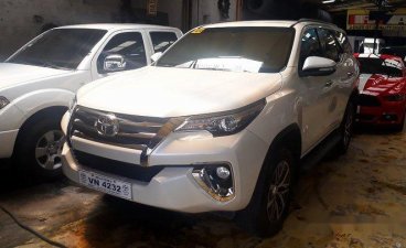 Toyota Fortuner 2017 V AT for sale 