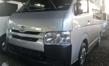2018 Toyota Hiace 3.0 Commuter Manual Silver Van
