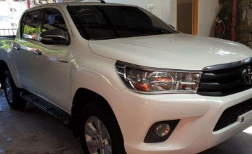 2016 Toyota Hilux 2.4G Manual Diesel White 