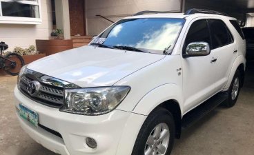 2010 Toyota Fortuner 2.5G for sale