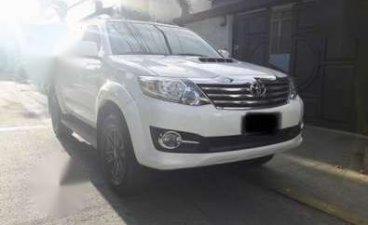 Toyota Fortuner White 2015 Automatic 2.5G 