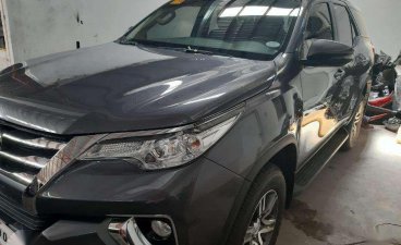 Toyota Fortunre G 2018 Gray Manual Tranny for sale