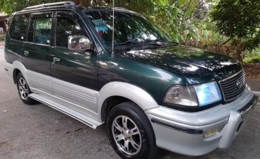 2002 Toyota Revo for sale 