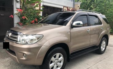 Selling 2nd Hand (Used) 2011 Toyota Fortuner at 70000 in Biñan