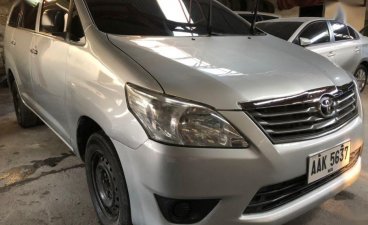 Selling Silver Toyota Innova 2014 Manual Diesel in Quezon City