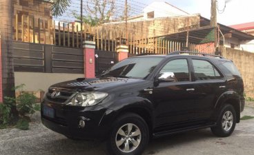 Selling 2nd Hand (Used) 2005 Toyota Fortuner Automatic Diesel in Quezon City