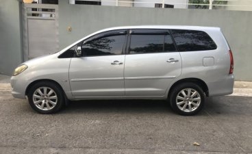 Selling 2nd Hand (Used) Toyota Innova 2005 in Marikina