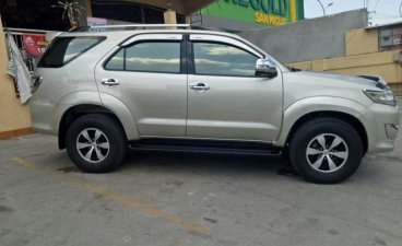 Selling Used Toyota Fortuner 2006 in Candaba