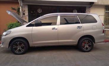 Used Toyota Innova 2012 at 60000 km for sale