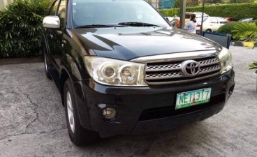 2nd Hand Toyota Fortuner 2009 Automatic Gasoline for sale in Marikina