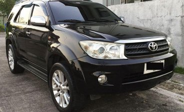 Selling Used Toyota Fortuner 2011 in Angeles