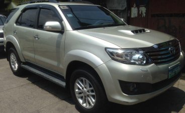 Selling Toyota Fortuner 2012 Automatic Diesel in Manila