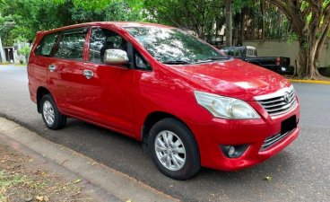 Selling Used Toyota Innova 2012 in Makati