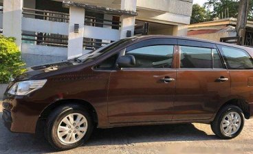 Selling Brown Toyota Innova 2014 Manual Gasoline at 47000 km for sale