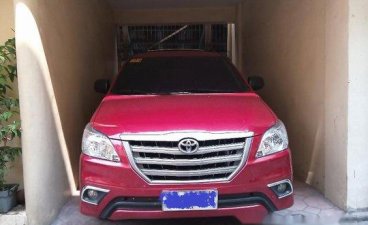 Selling Red Toyota Innova 2015 in Manila